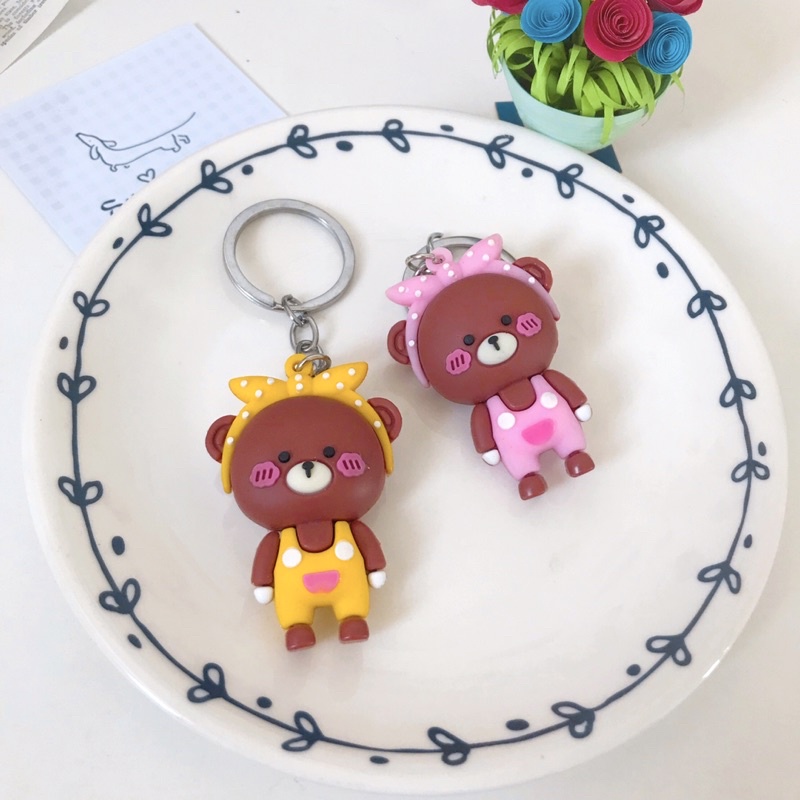 Móc Khoá Bé Gấu Đeo Bờm