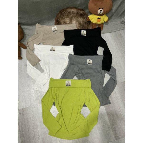 Áo bẹt vai gân len siêu xinh