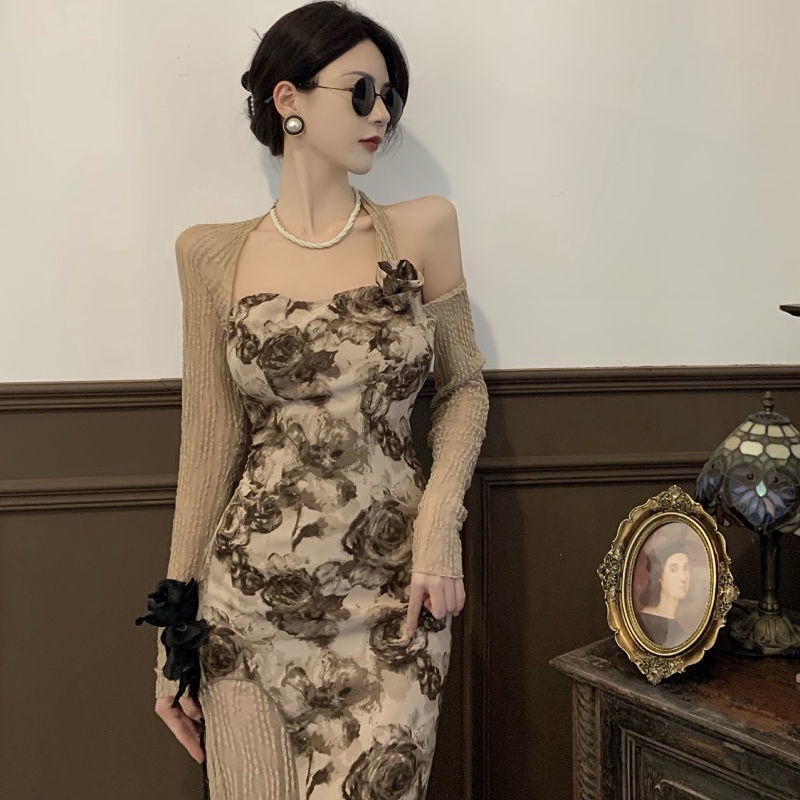 Đầm Hoa Hai Mảnh Tay Dài Hở Vai Phong Cách Pháp Thời Trang Mùa Thu Cho Nữ 15 Ngày