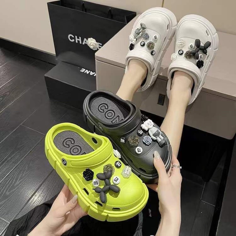 Dép Cros gấu teddy lạc đà, dép bánh crocss mỳ đế cao 7cm sang chảnh 2022  crock stiker nổi