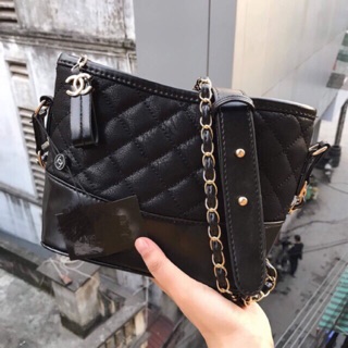 Túi hobo ngọc trinh trắng và đen