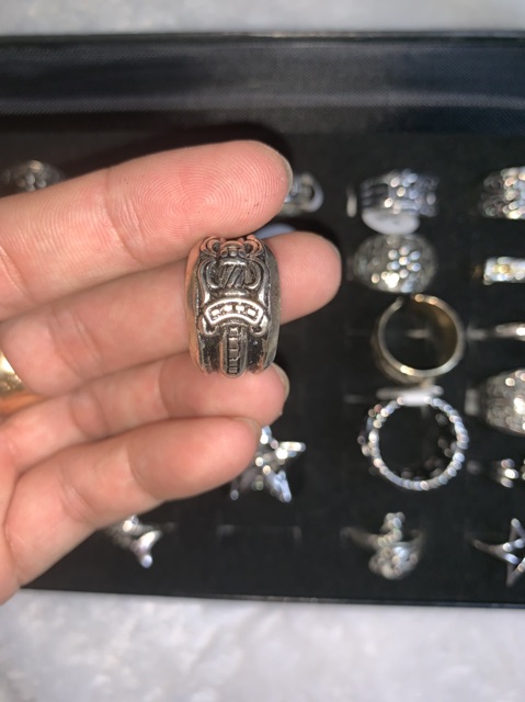 Nhẫn unisex chrome heart mạ bạc cao cấp giá siêu rẻ.