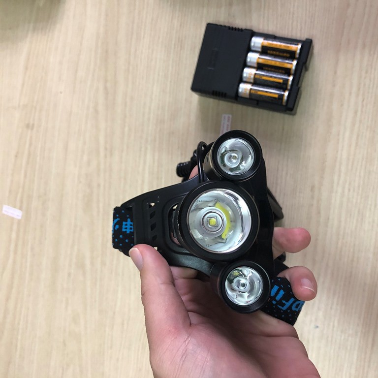 Đèn Pin đội đầu 3 bóng siêu sáng Supfire HL33 chính hãng