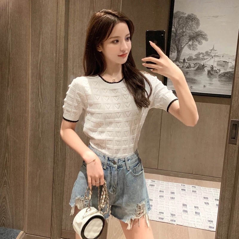 Áo mongtoghi tim cổ tròn(kèm ảnh thật)