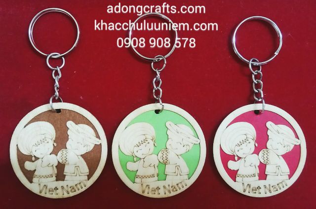 Móc khóa gỗ hình ảnh cô gái Việt Nam, địa danh thắng cảnh Việt nam