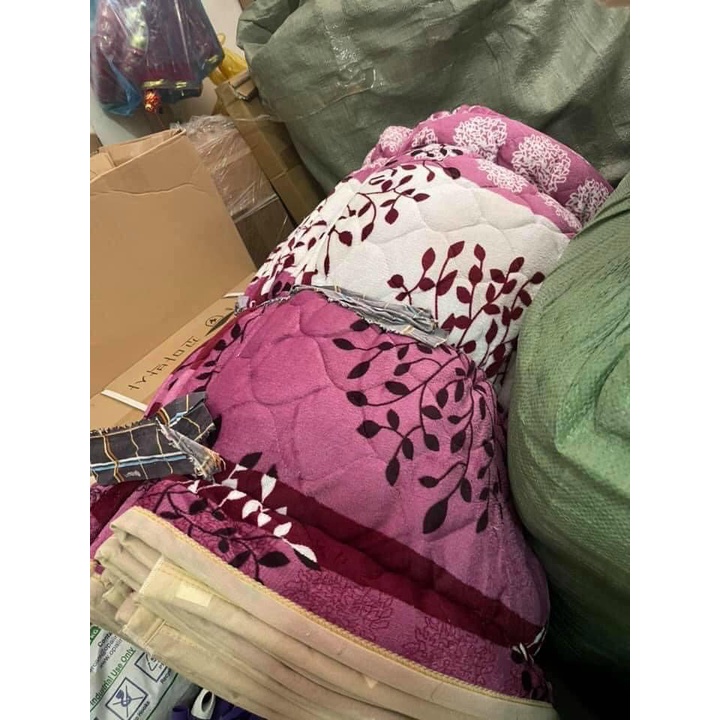 THẢM NỆM TRẢI GIƯỜNG NỈ NHUNG loại TO dày dặn (1.6 và 1.8m) - Labi