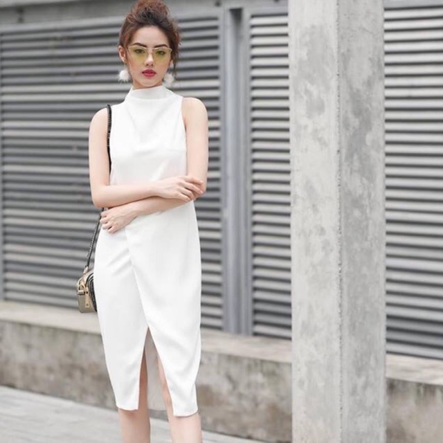 ĐẦM DÁNG SUÔNG CỔ LỌ XẺ TÀ TRẮNG