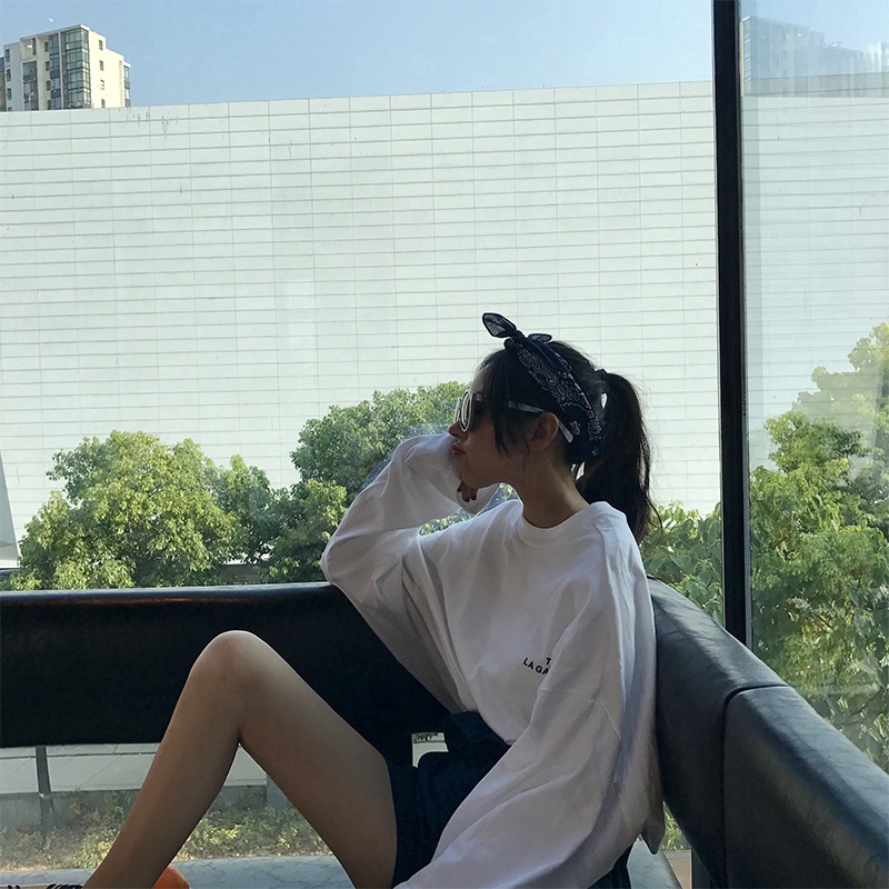 SUXI Áo Thun Nữ Tay Dài Dáng Rộng Có In Chữ Thời Trang Phong Cách Hàn Quốc