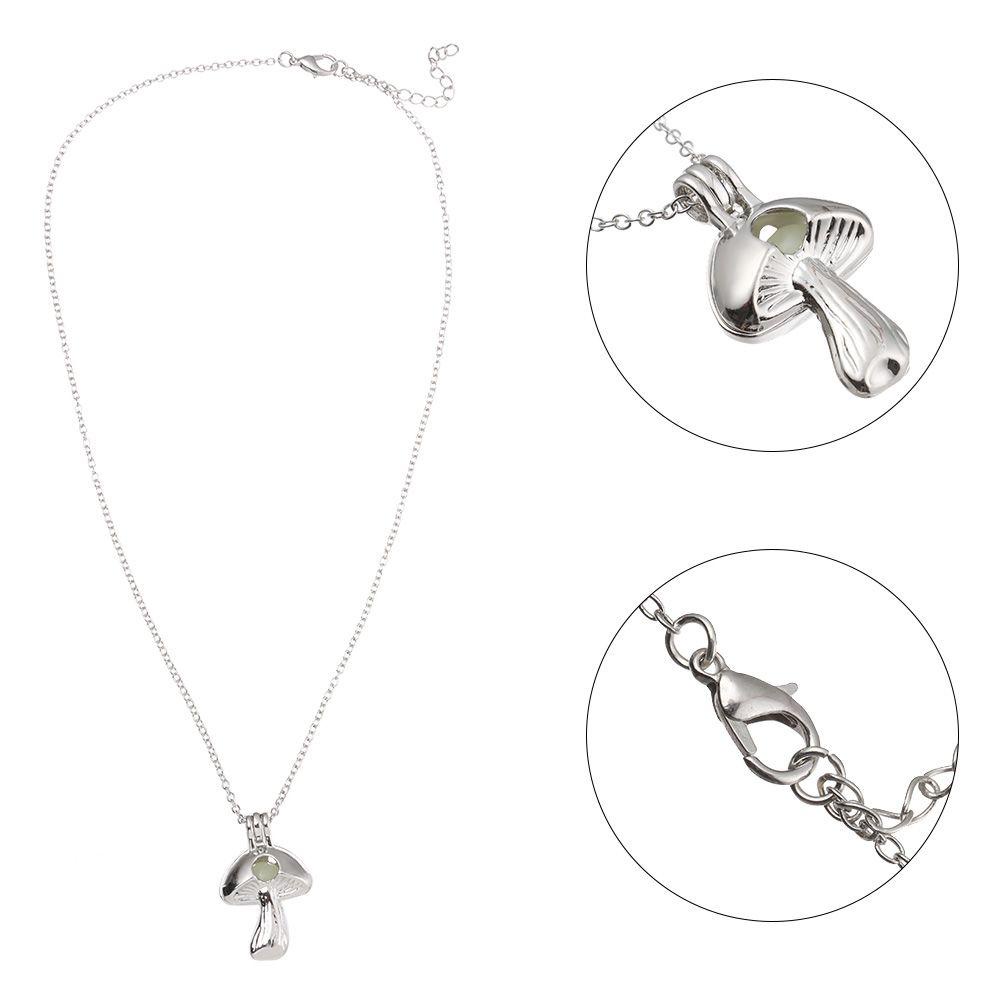 Vòng cổ Kim Loại Mặt Phát Sáng Trong Đêm