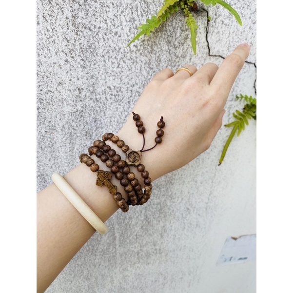 Chuỗi Vòng Trầm Hương Tốc Mix Thánh Giá và Chúa Giesu