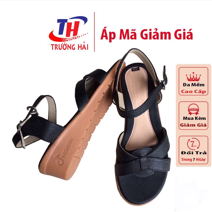Xăng đan nữ đế bằng cao 5cm Trường Hải da bò thật mềm mại Màu Đen đế Kếp mềm không trơn DX085