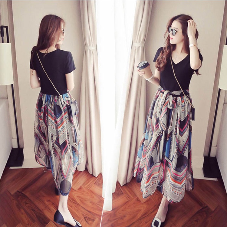Đầm Hoa Ngắn Tay Cổ Chữ V Thời Trang Nữ Tính