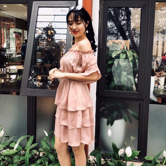 Váy tầng bèo