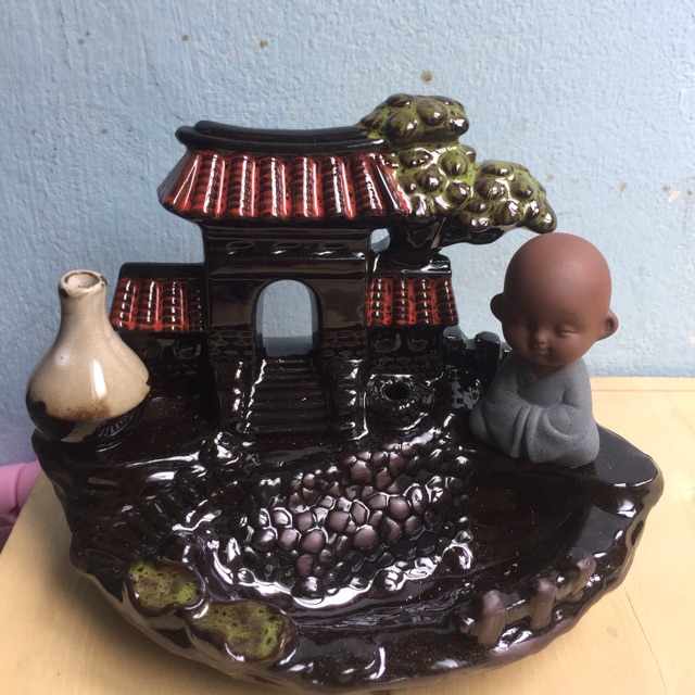 Trầm hương Linh Quang