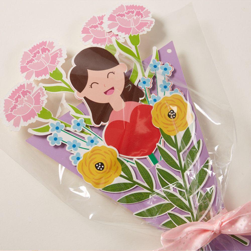 Thiệp Chúc Mừng Ngày Của Mẹ Bằng Giấy Hoa Cẩm Chướng Sáng Tạo