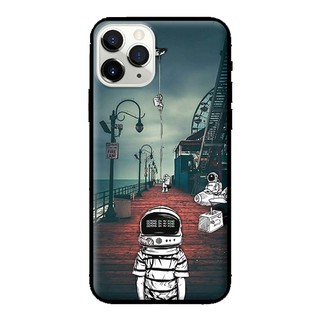 Ốp lưng iphone 11 - 11 pro - 11 pro max - vũ trụ mặt trăng