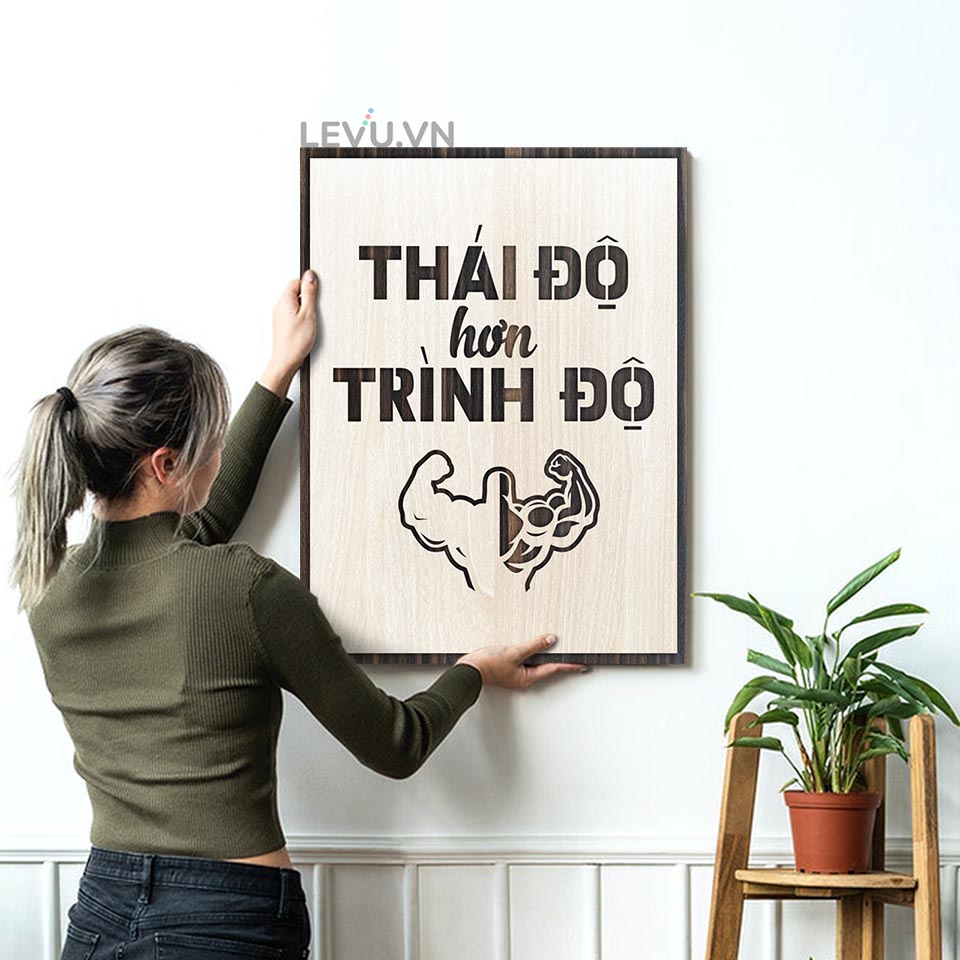 Tranh khẩu hiệu truyền cảm hứng, tranh gỗ slogan tạo động lực cuộc sống 40x55cm