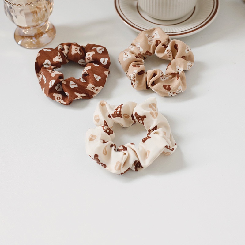 Cột tóc scrunchies màu nâu gấu và beo thời trang S69