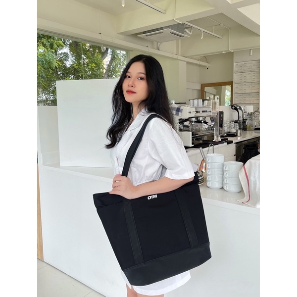 Túi Tote Basic OTM Over The Moon cao cấp