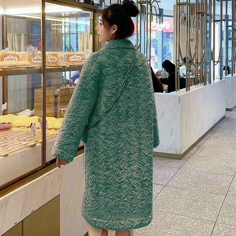 KHOAC LÔNG CỪU MANTO KÈM TÚI