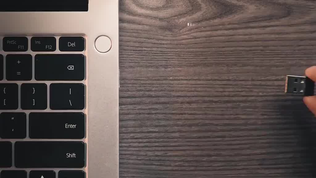 Chuột UGREEN Bluetooth không dây 2.4G và 5G Mô hình kép Chuột im lặng 4000 DPI Tay trái phải cho máy tính bảng MacBook Máy tính xách tay PC | BigBuy360 - bigbuy360.vn