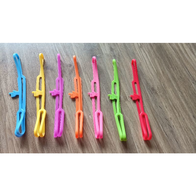 Kẹp sách nhớ dòng chất liệu silicon