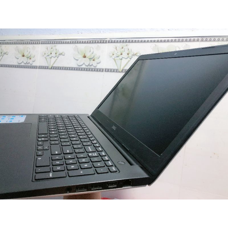 Laoptop Dell giá rẻ 5545 AMD A8 7100 ram 4gb ssd 128gb vga r5 256 | BigBuy360 - bigbuy360.vn