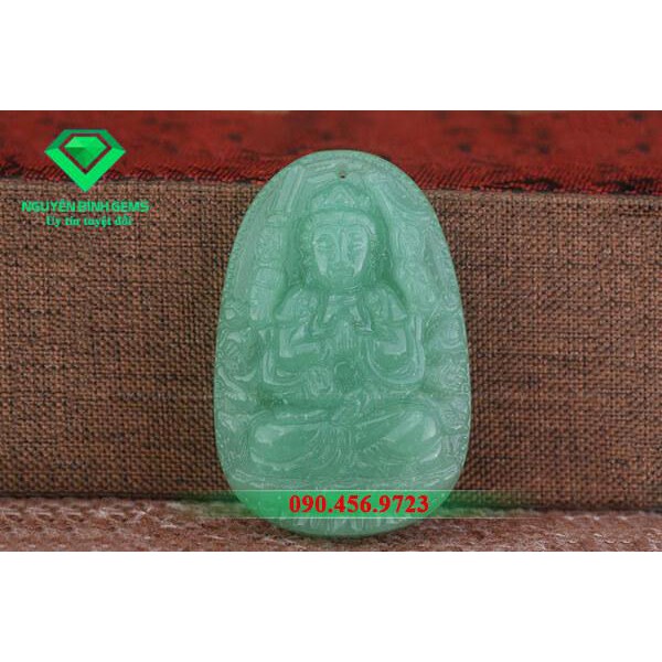 Mặt dây chuyền xanh