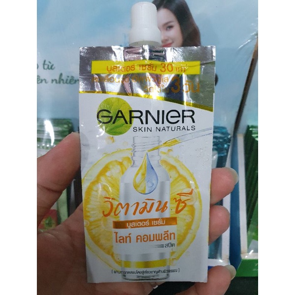 7.5ml- Tinh chất tăng cường sáng da mờ thâm Garnier Complete 30X Vitamin C