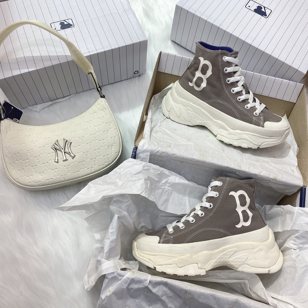 [CHÍNH HÃNG] Giày thể thao Sneaker M.L.B Chunky Canvas cổ cao logo B Red Sox màu Be Xám - CODE: 32SHU1111-43M