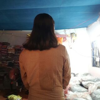 Áo sơ mi chấm bi phối nơ