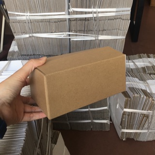 55 hộp carton 18x10x8 giá 1.818