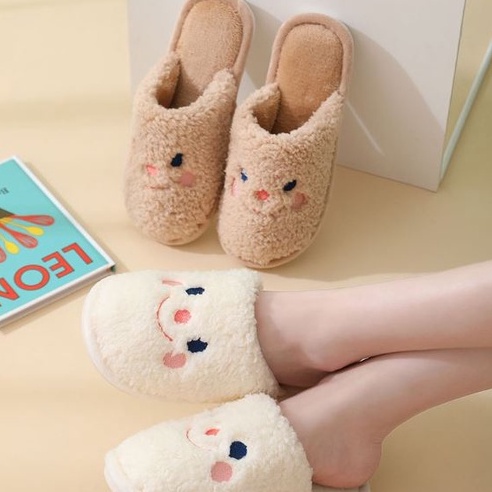Dép Bông Kiểu Dáng Xinh Xắn Họa Tiết Hình Mặt Cười Màu Sắc Trang Nhã