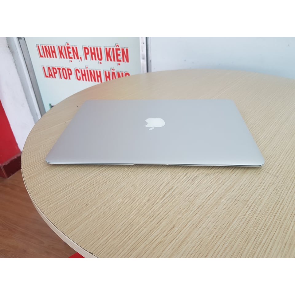 Macbook Air 13 inch 2017 MQD32 Core i5 / Ổ SSD 128GB/  8GB RAM