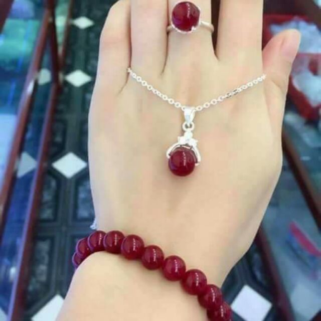 Dây chuyền bạc đá phong thủy
