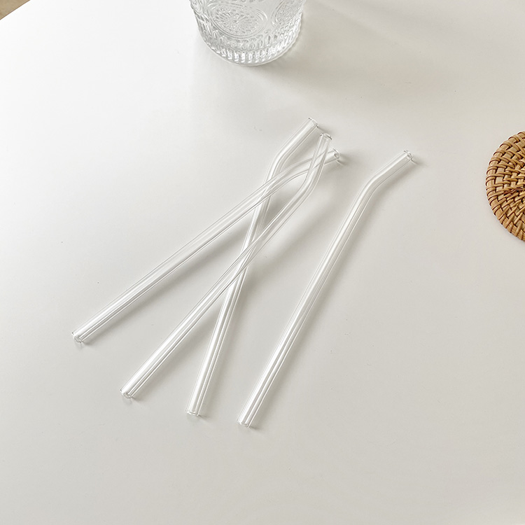 Bộ Ống Hút Thủy Tinh Dùng Uống Nước Có Thể Tái Sử Dụng Kèm Cọ Vệ Sinh (Có Bán Lẻ)