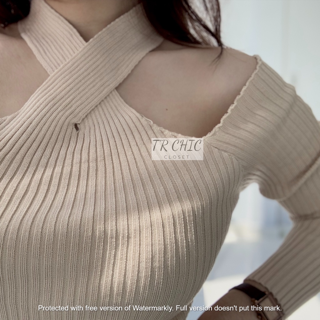 Áo Len Nữ Kiểu Cổ Chéo Trễ Vai Tay Dài Phong Cách Hàn Quốc