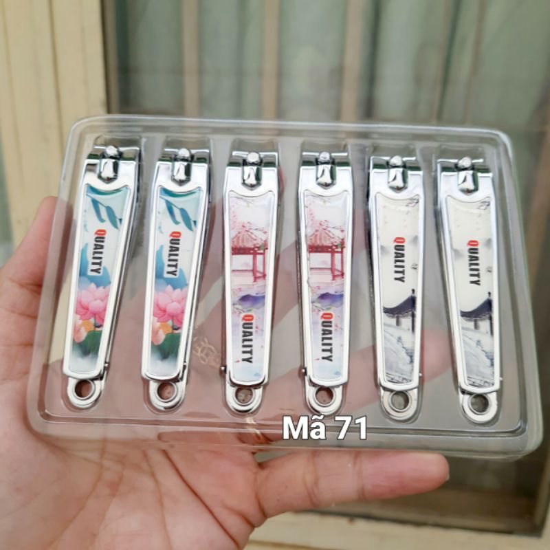 Dụng cụ bấm cắt móng hoạ tiết hoa