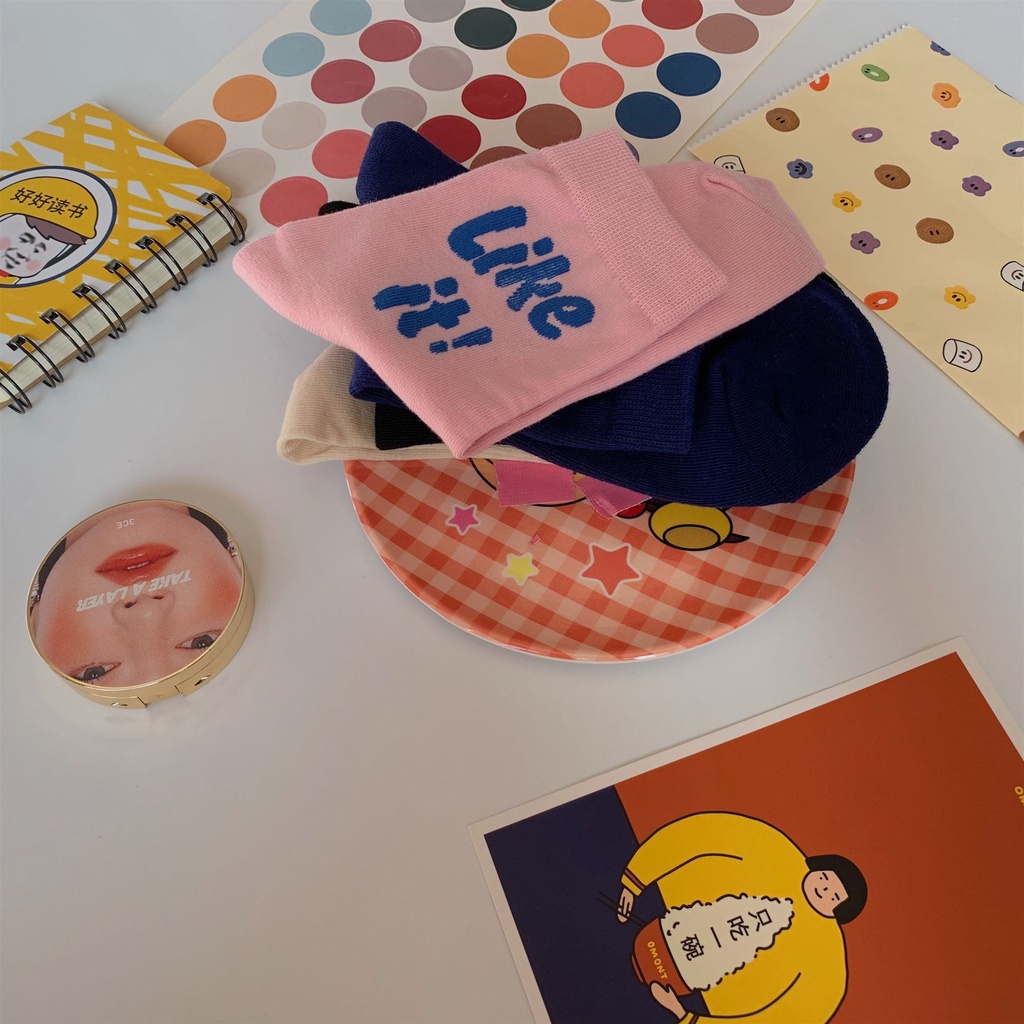 Vớ WAFNHA D461 in chữ dễ thương dành cho nữ