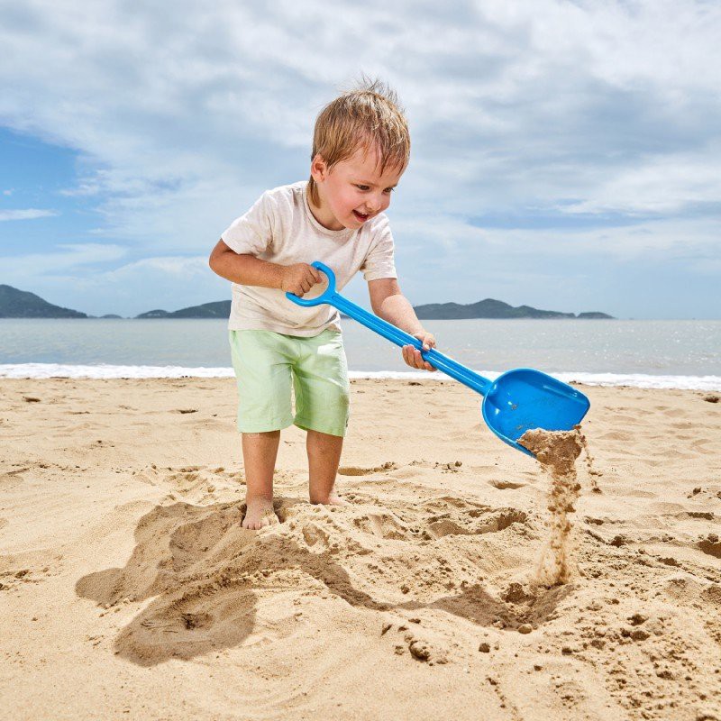 Đồ chơi Hape xẻng xúc cát màu xanh bằng E4060A