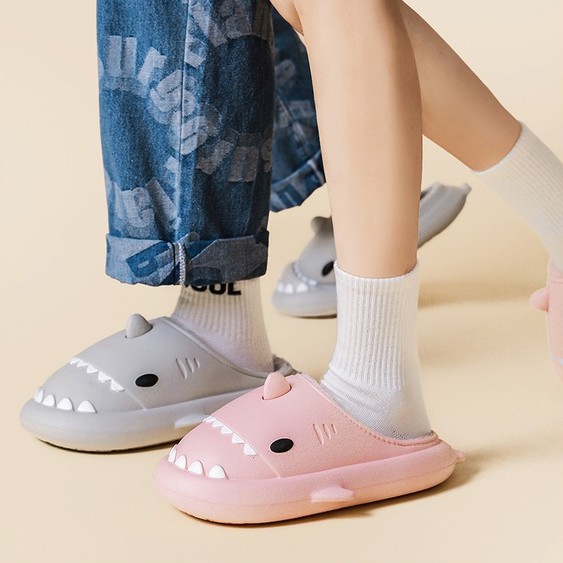 Dép bông đi trong nhà bằng EVA chống nước họa tiết hoạt hình 3D dễ thương cho bé