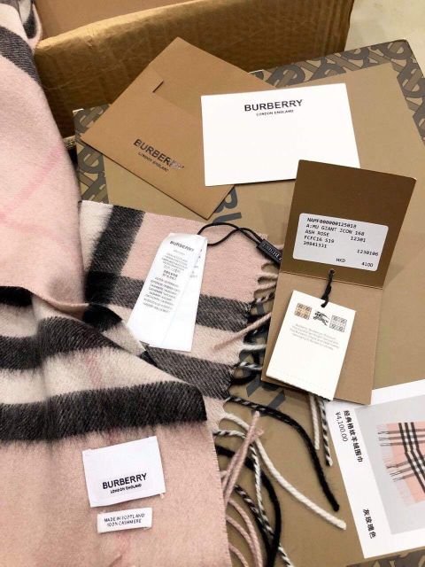 ❤️KHĂN CHOÀNG BBR