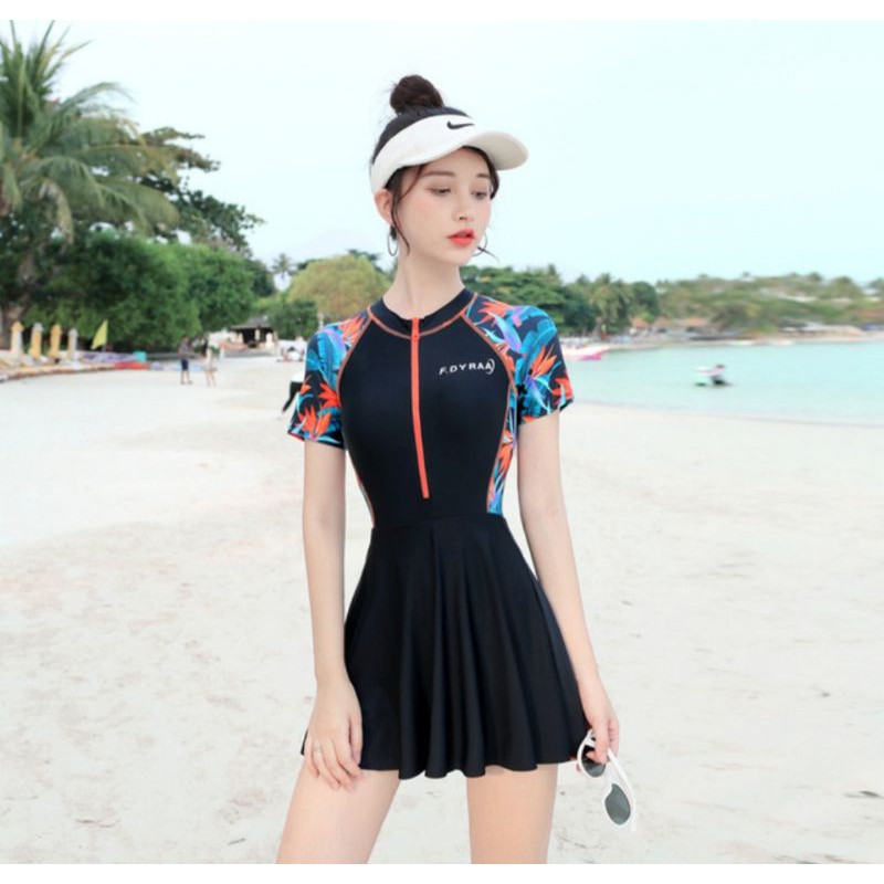 Đồ bơi kiểu váy cho nữ ngắn tay 40-70kg, có lót đùi và mút ngực mẫu dây kéo cam phối hoa | BigBuy360 - bigbuy360.vn