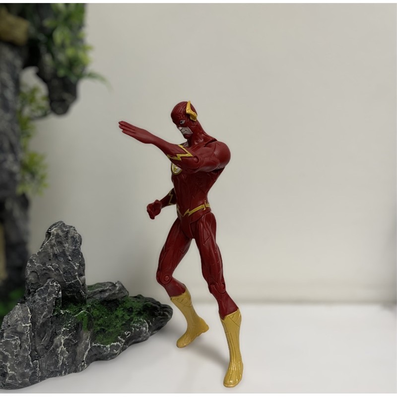 Mô hình siêu anh hùng Marvel Hulk Super Flash Captain bẻ khớp - đồ chơi siêu nhân