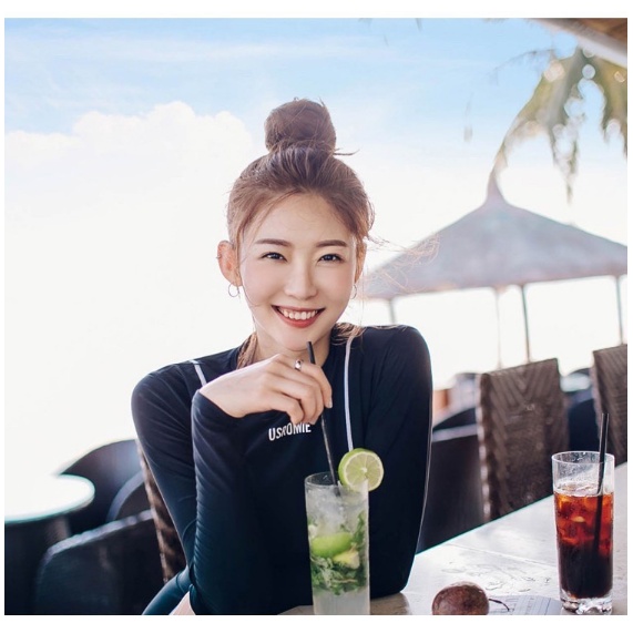 Bộ Đồ Bơi Dài Tay Eo Cao Chống Tia UV Thời Trang Dành Cho Nữ