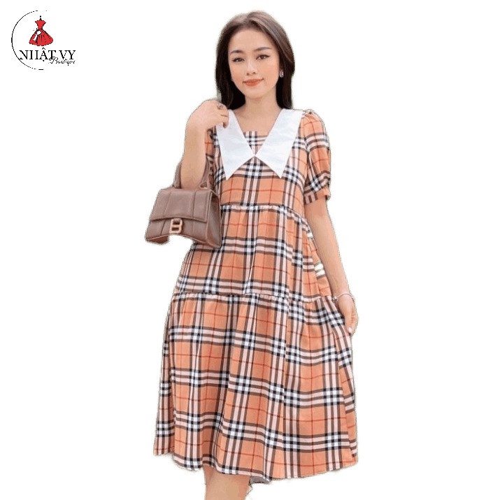Đầm Công Sở NHẬT VY Tiểu Thư Cổ V Tay Phồng Dáng Xoè Phối Tầng Chất Kaki Thun Hoạ Tiết Caro - D2377