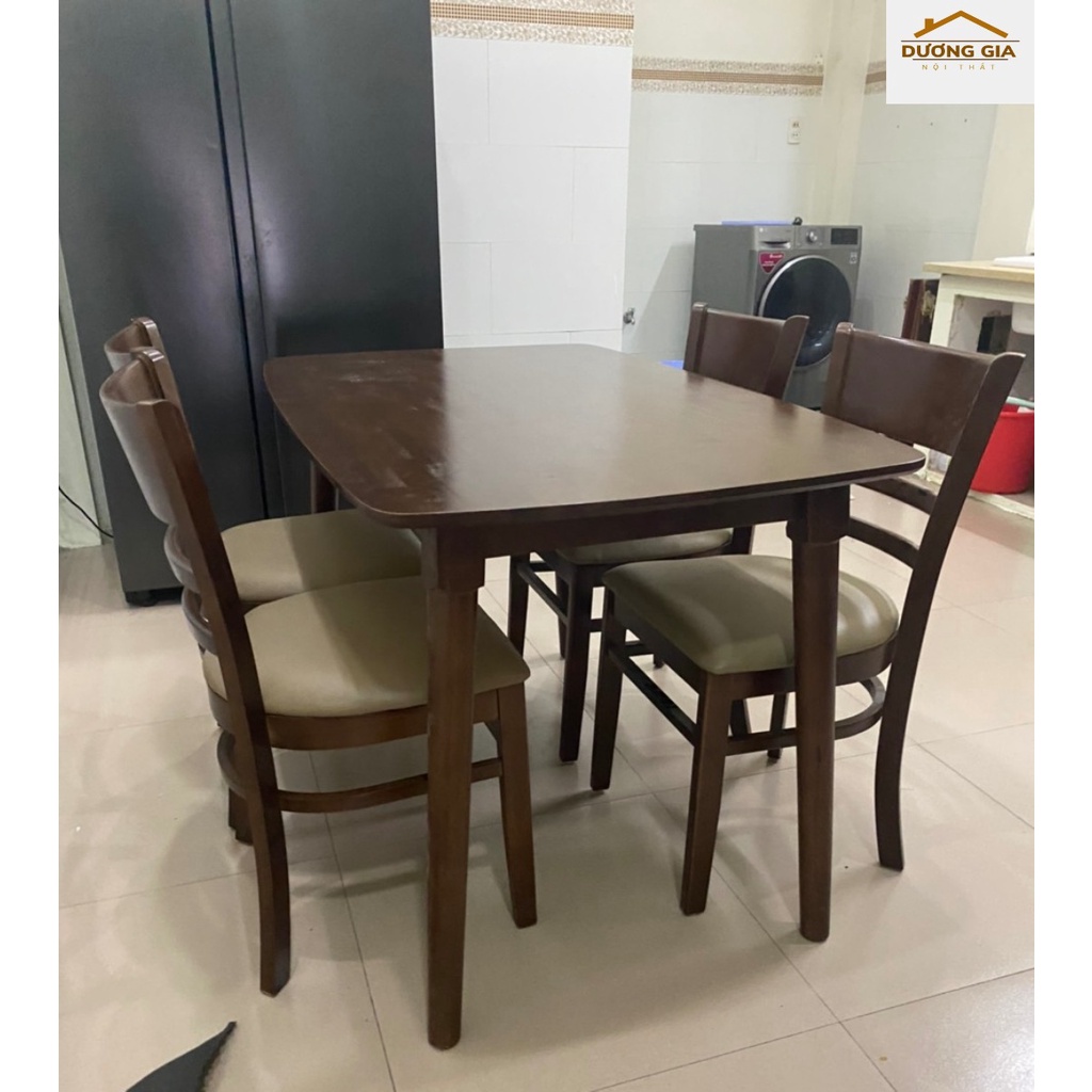 Bộ Bàn Ăn Gia Đình 4 Ghế Miễn phí giao hàng HCM