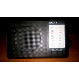 Radio Sony ICF-19
