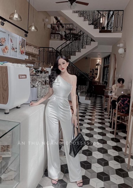 Jum nơ lệch vai ống suông