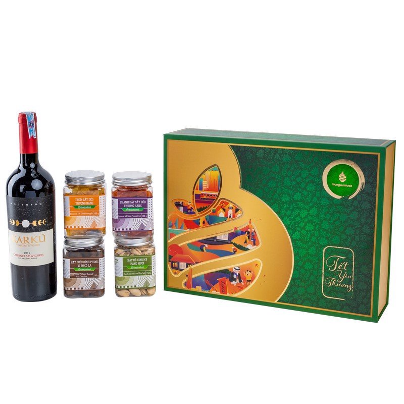 Hộp quà Tết Tâm Giao Nonglamfood cao cấp gồm rượt vang, hoa quả sấy, hạt dinh dưỡng tặng gia đình, cơ quan | BigBuy360 - bigbuy360.vn